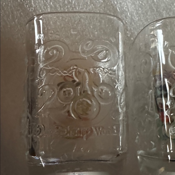 McDonald’s Mickey Mouse Glass Tumblers from 2000 - Picture 7 of 11
